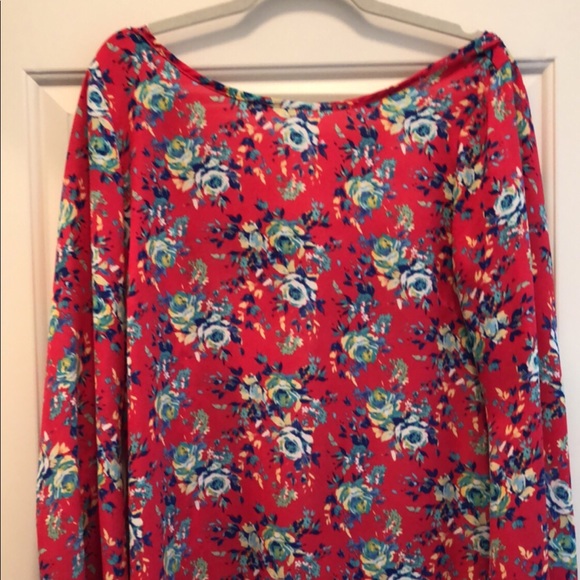 Top - Picture 1 of 4